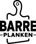 Het logo van de website www.barreplanken.nl met zwarte letters en een borrelplank icoon in het zwart